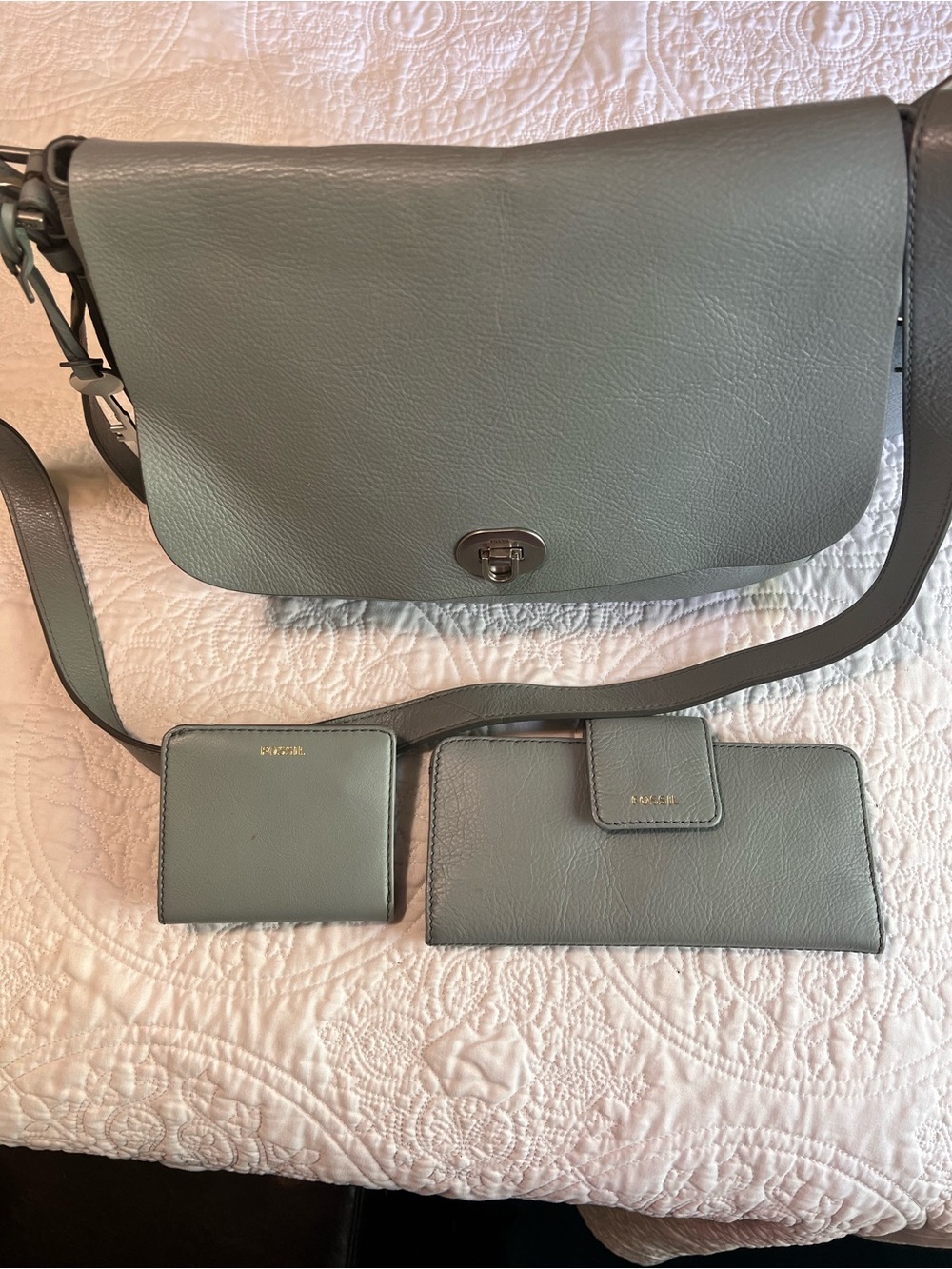 Fossil Smokey Blue Pebbled Leather Crossbody with Matching Wallets